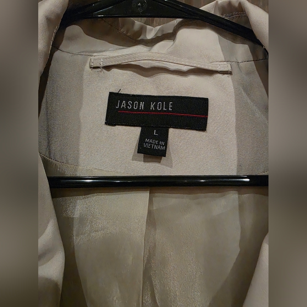Jason Kole Women's Beige Belted Trench Coat Size Large - Picture 4 of 5